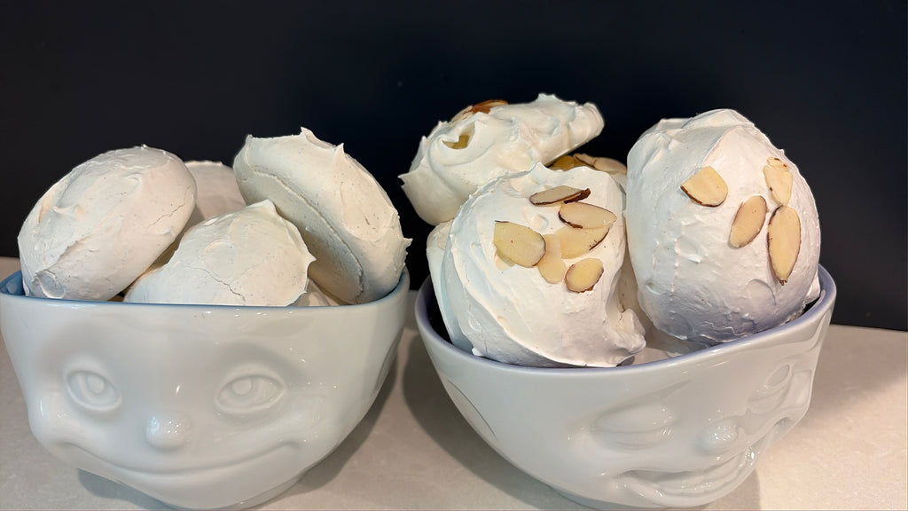 Meringue Snowballs